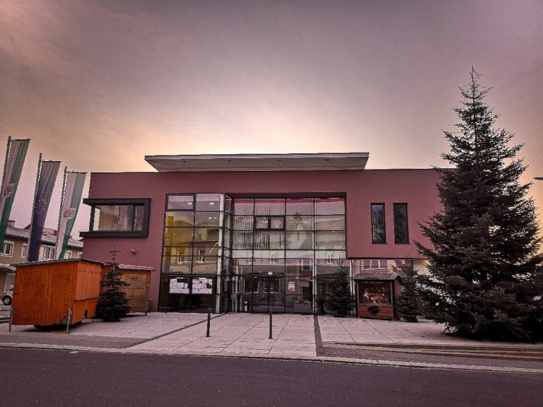 Gemeinde- und Veranstaltungszentrum Pinggau