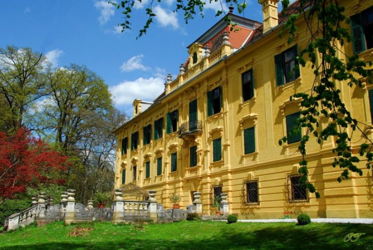 Schloss Neudau